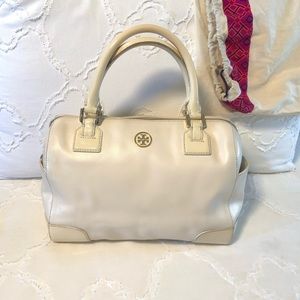 Tory Burch Robinson  Middy Boston